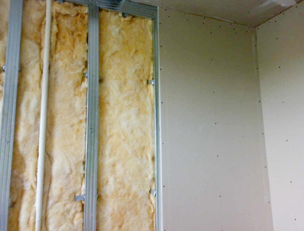 Гипсостружечная плита влагостойкая (ГСПВ)